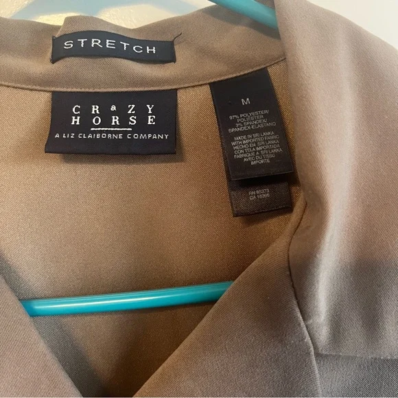 Liz Claiborne Crazy Horse Stretch Long Sleeve Button Down Shirt Tan - Picture 4 of 5